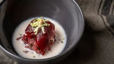 West-Vlaamse tartaar met karnemelk en Vlaams roodbruin bier jus