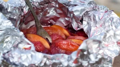 Zoet zomerdessert met cuberdons op de bbq