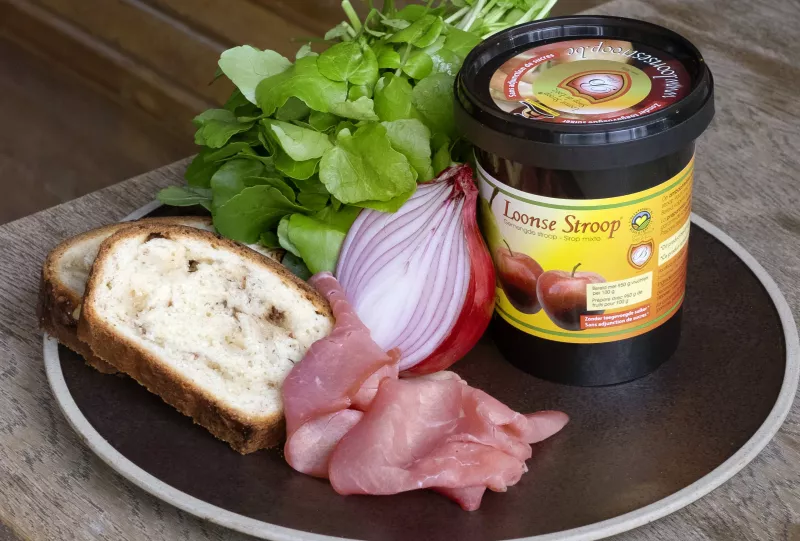 Ingrediënten voor suikerbrood met stroop | streekproduct.be Streekproduct.be