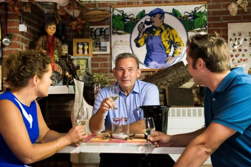 Limburgse appelwijn met druiven Streekproduct.be