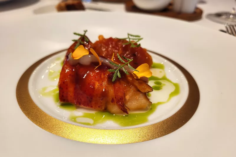Op bezoek bij Restaurant Decan in Berchem: gelakte kreeft met kandijsuiker Streekproduct.be