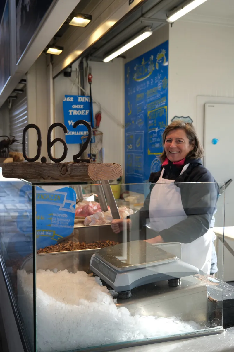 Oostendse vistrap verkooppunt van boot O 62 Streekproduct.be